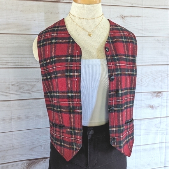 Vintage Eddie Bauer Tartan Tie Back Wool Vest in Red and Green Plaid Size Small - Picture 1 of 10
